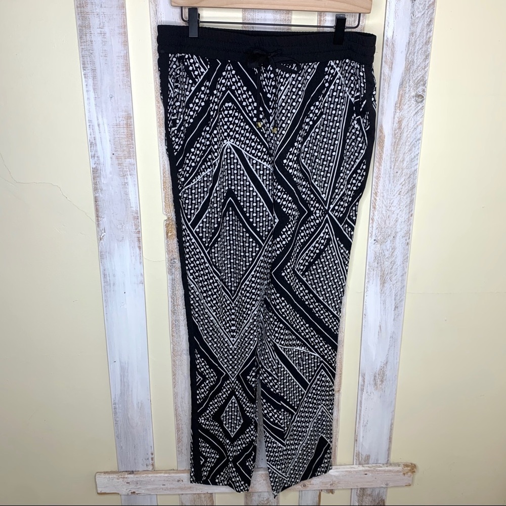 Calvin Klein Black and White Light Weight Pant - Picture 1 of 8